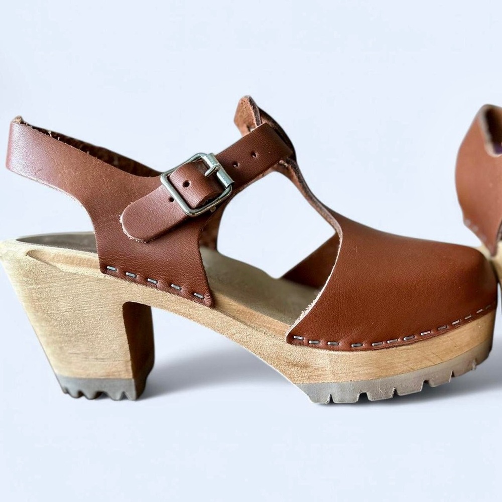 MIA Madeline T-Strap Clog Brown Leather Sandals